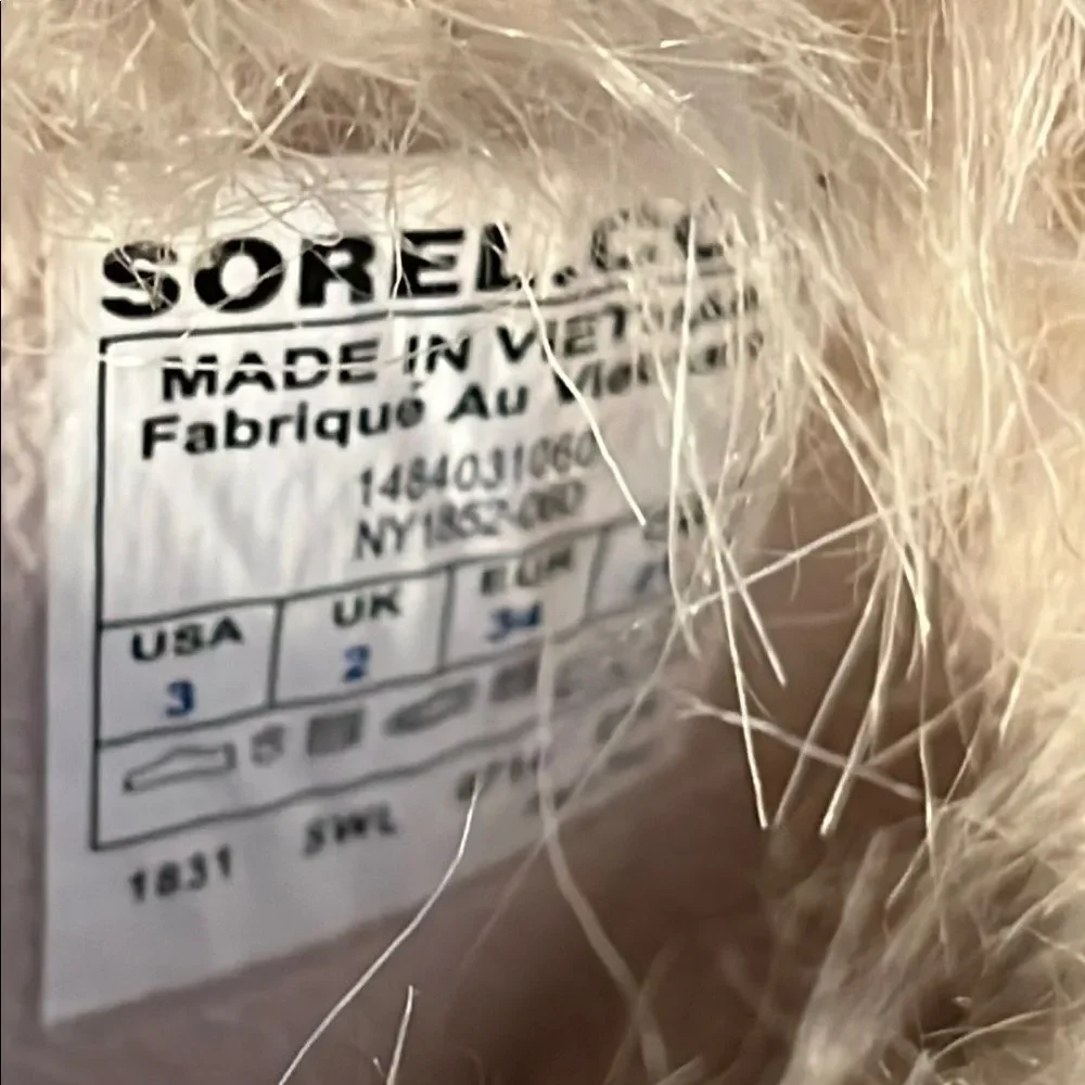 Sorel pink gray Tofino Nori fur snow winter boots size 3